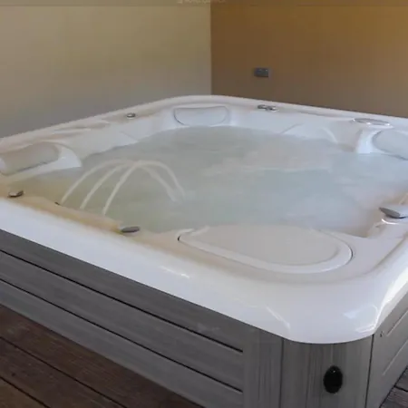 호텔 Cantu Di Fiumu 4*