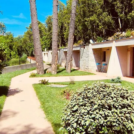 Cantu Di Fiumu فندق